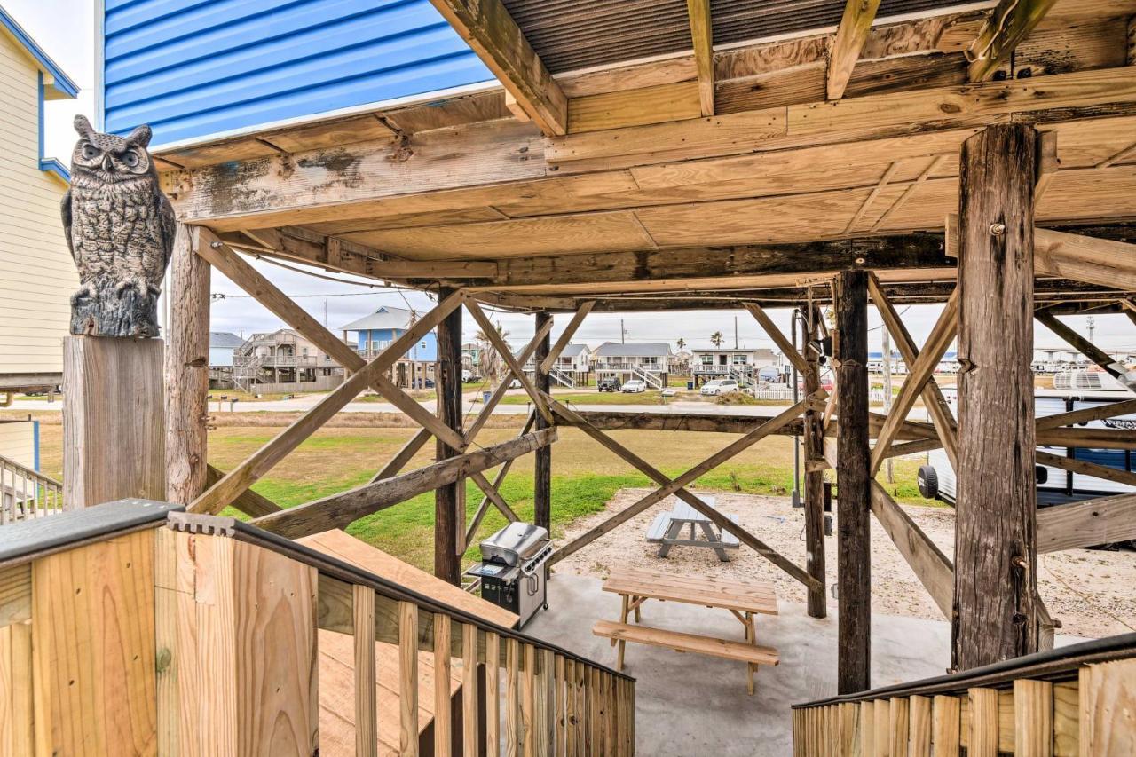 Surfside Beach Gem With Deck - 1 Block To Shore! Фрийпорт Екстериор снимка
