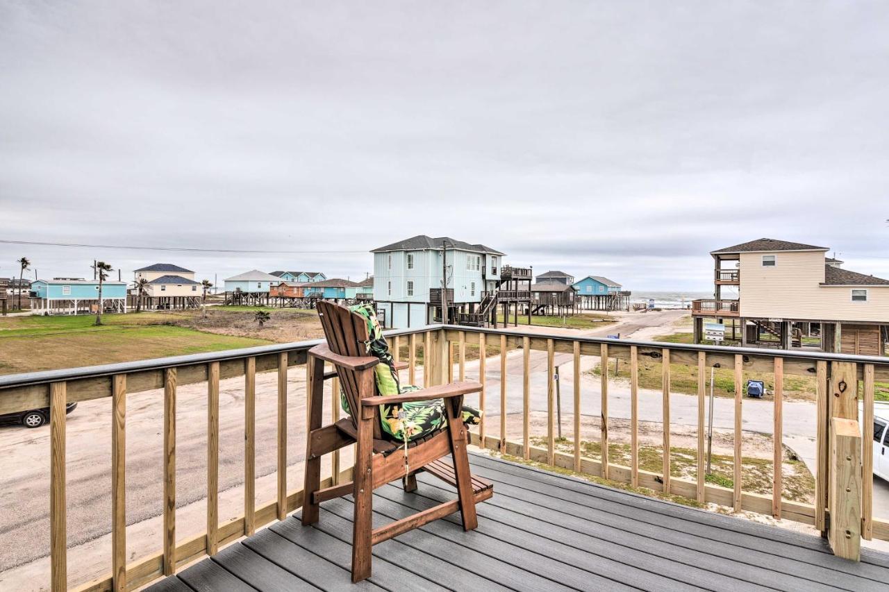 Surfside Beach Gem With Deck - 1 Block To Shore! Фрийпорт Екстериор снимка